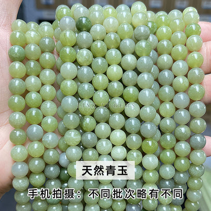 Pulsera de cuentas redondas de jade verde con cuentas sueltas de piedra zafiro en proceso 