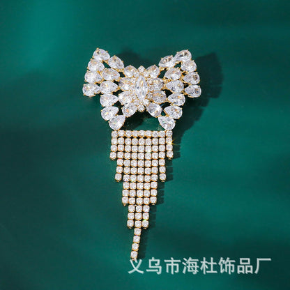 Wholesale of fringed brooch accessories