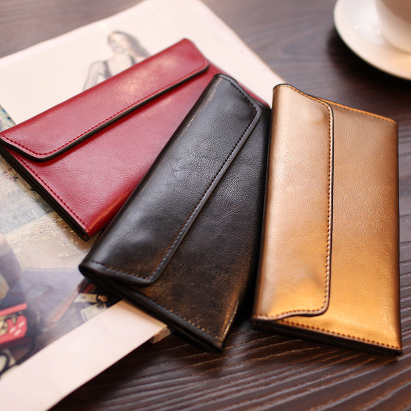 Simple leather buckle wallet