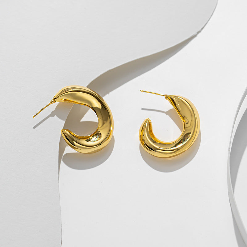 Simple Chic Gold C-Shaped Earrings Wholesale High-Quality Fashion Accessories