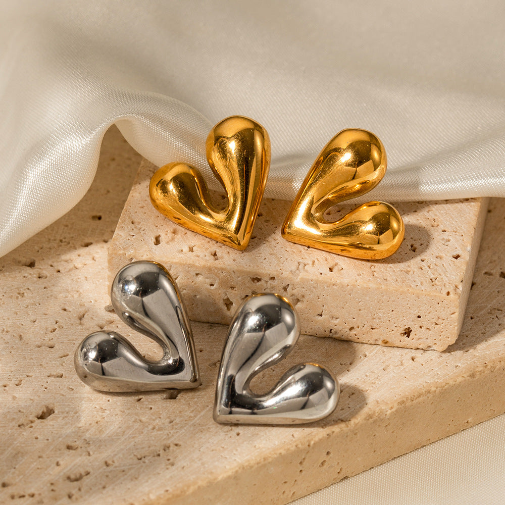 Personalized liquid heart-shaped earrings