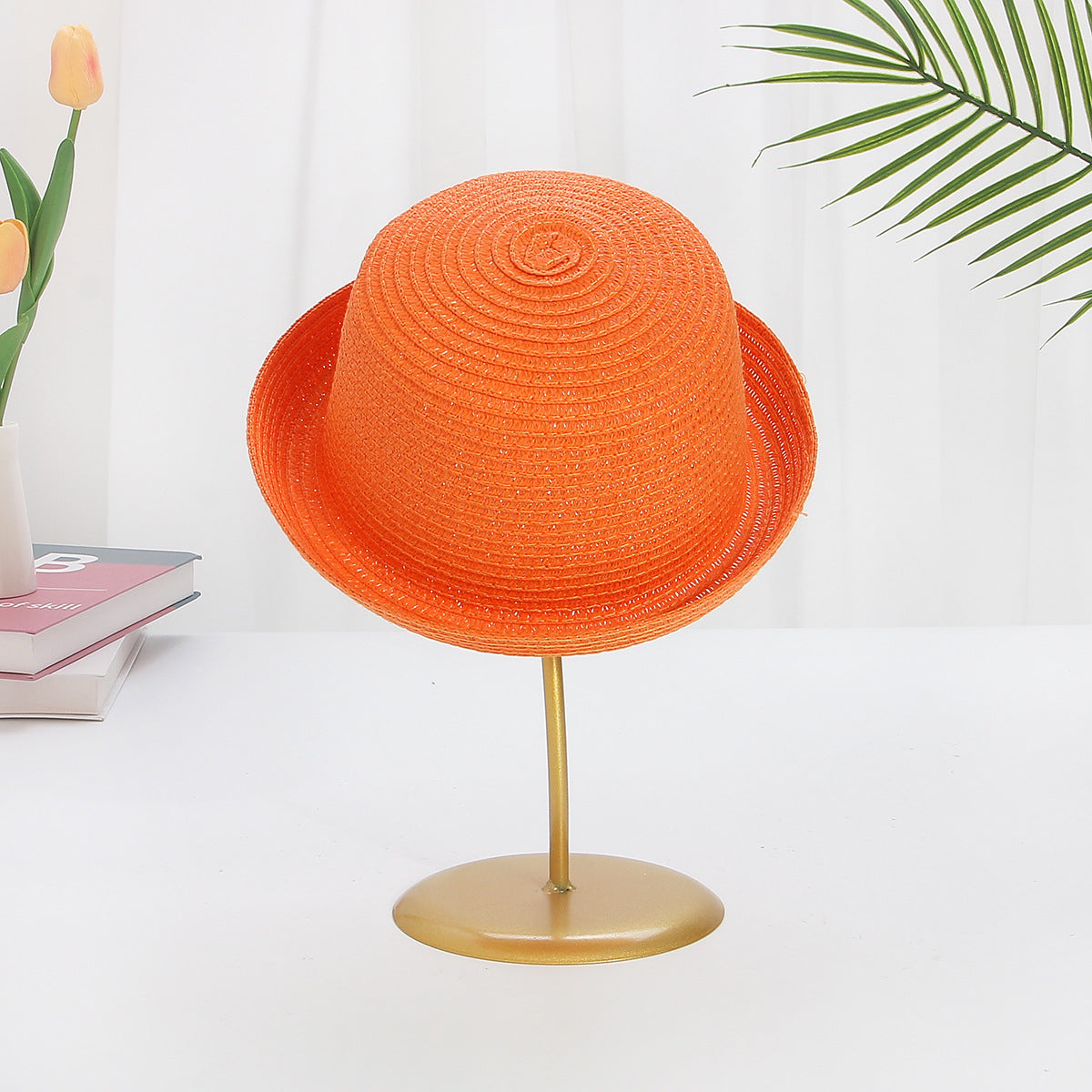 Sombrero de paja para niños resistente al viento con ala acampanada y elegante protección solar 