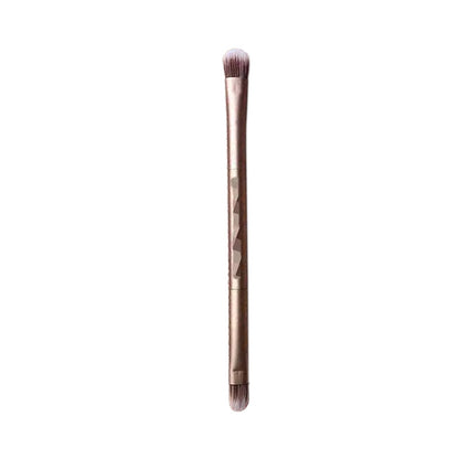 UD3 Dual-Head Eyeshadow and Concealer Brush