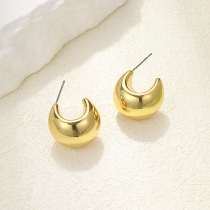 Popular C-shaped earrings with high-end feel