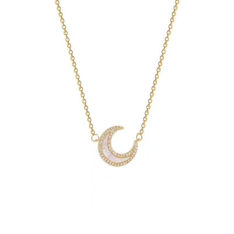 Superb Zircon Moon Necklace: 2024 New Chic Design