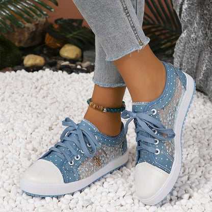 Lace embroidered mesh sneakers