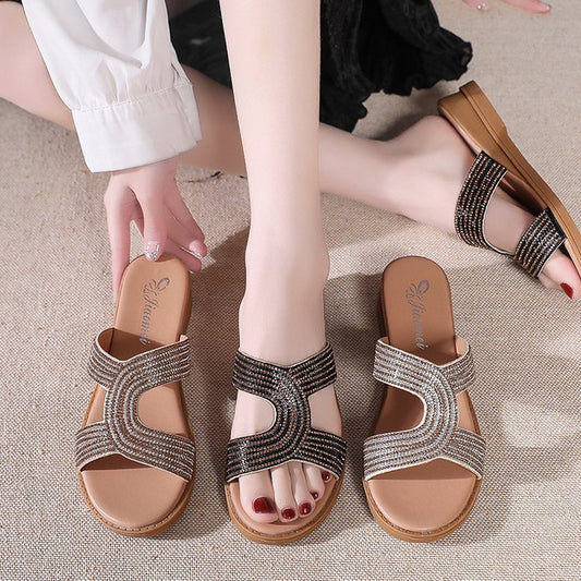 Flat-bottomed slippers wholesale