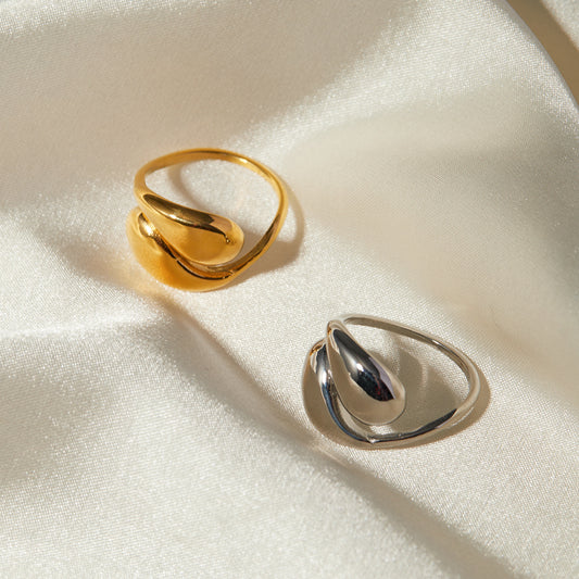 Teardrop Alternating Open Ring