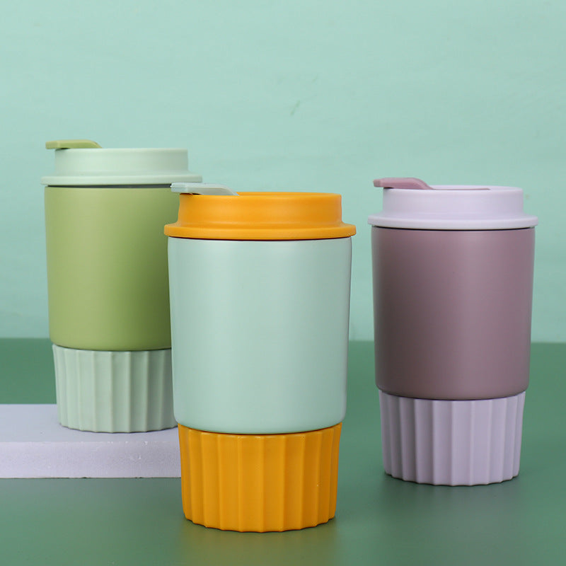 Solid color direct drinking coffee cup