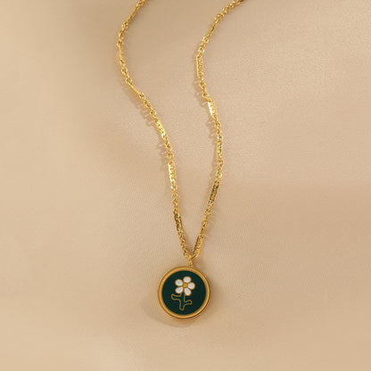 Flower black and green round necklace