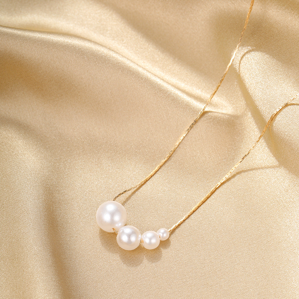 New vintage pearl necklace