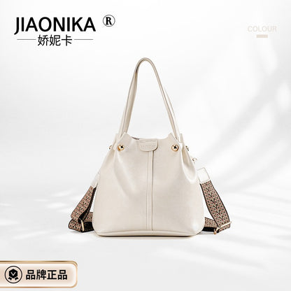 Bucket bag pleated shoulder bag