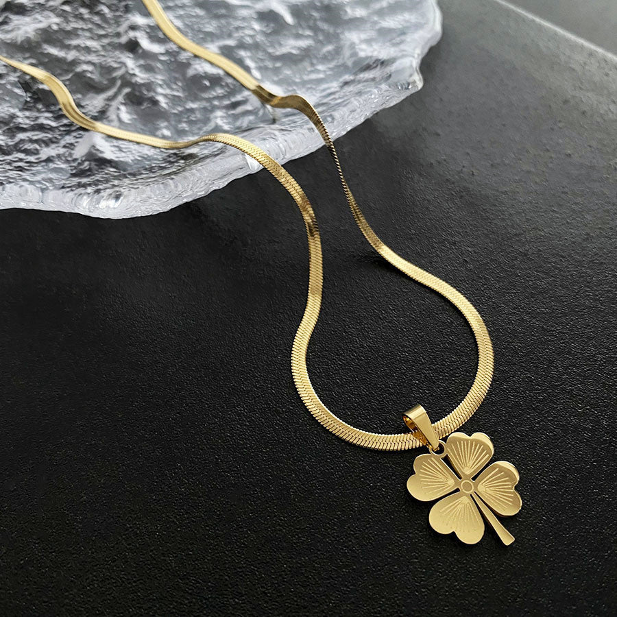 Clover Pendant Titanium Necklace, 2023 New Ins Style