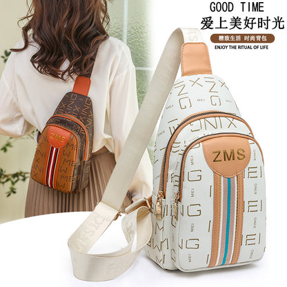 Korean version of versatile print design breast bag