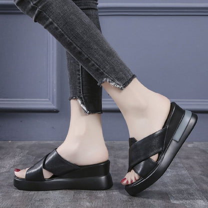 Casual slope heel cool slippers