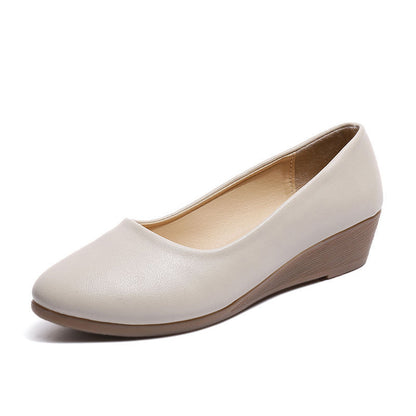 Non-slip sole soft sole mother shoes