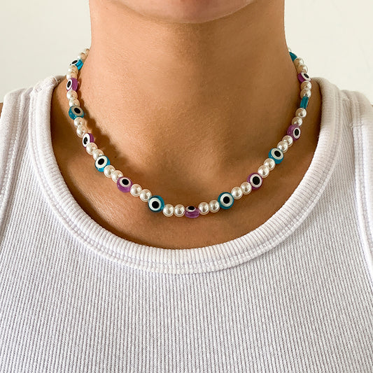 Beaded acrylic eye single layer necklace