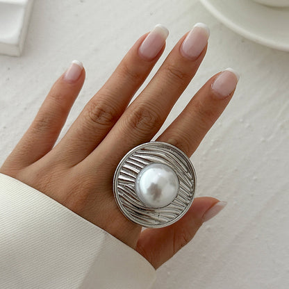 Irregular hollow wound imitation pearl ring