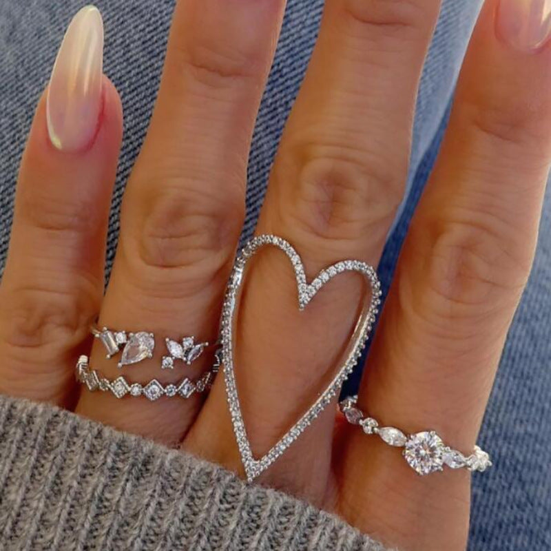 Nuevo conjunto de 3 piezas de anillo de corazón con diamantes 