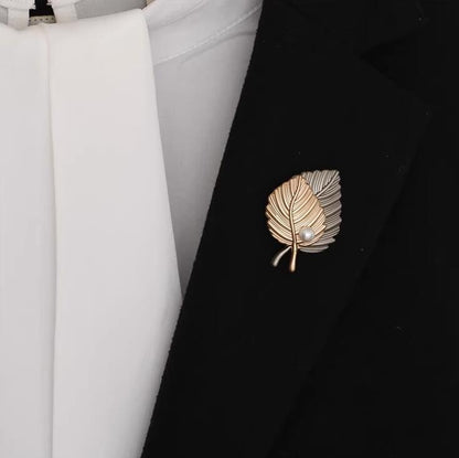 Maple Leaf Brooch High-end Pearl