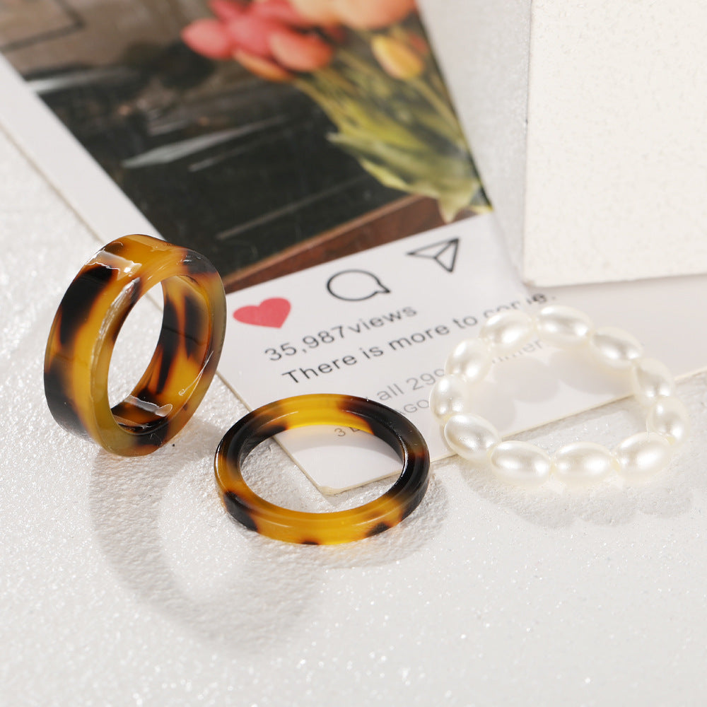 Heart Beaded Resin Ring Set