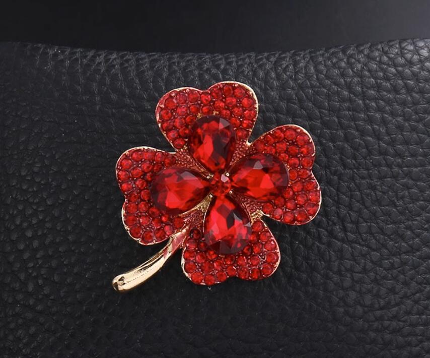 Corsage Pin Lucky 4-leaf Clover Accessory