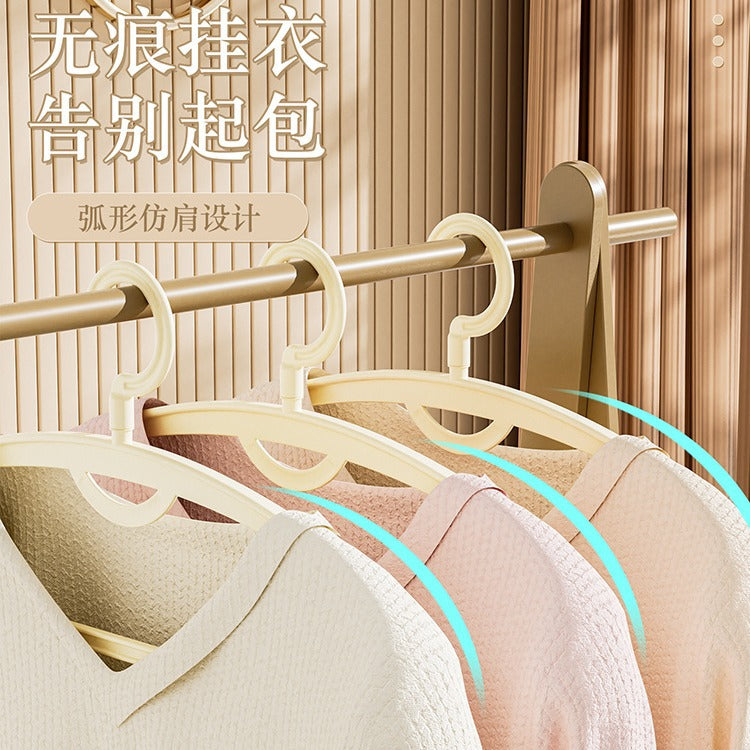 Wide Shoulder Non-Slip Plastic Hanger