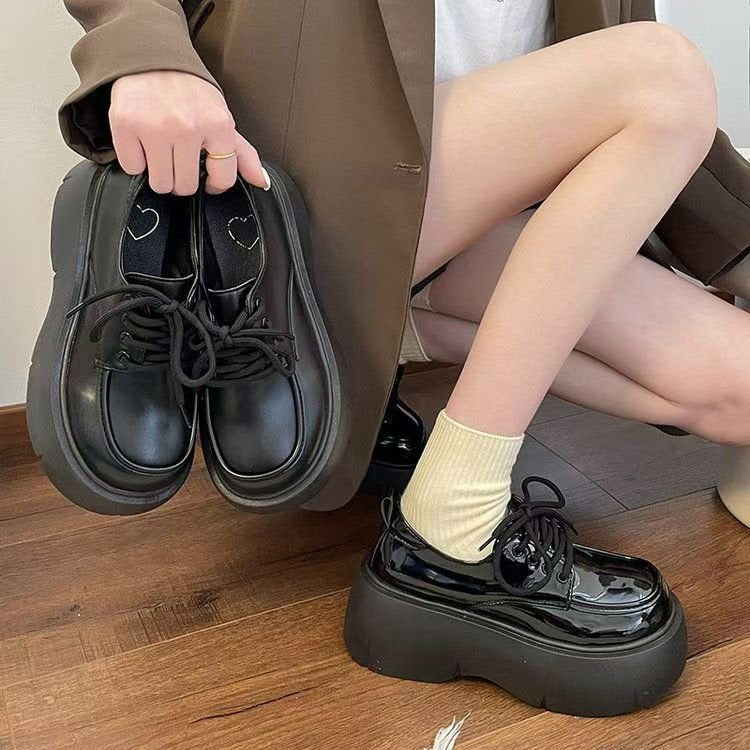 Big head casual shoes