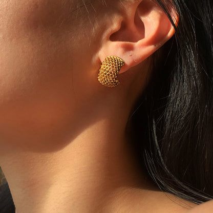 Grid Earrings 18k Gold