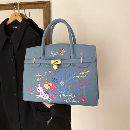 Large capacity graffiti fashion handbag