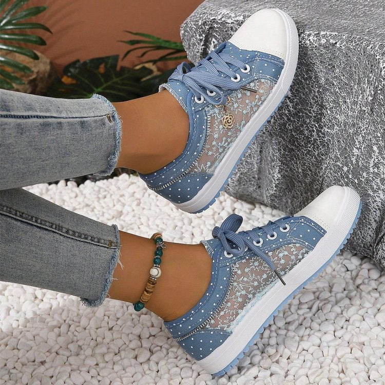 Lace embroidered mesh sneakers