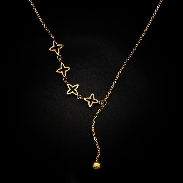 Star necklace woman