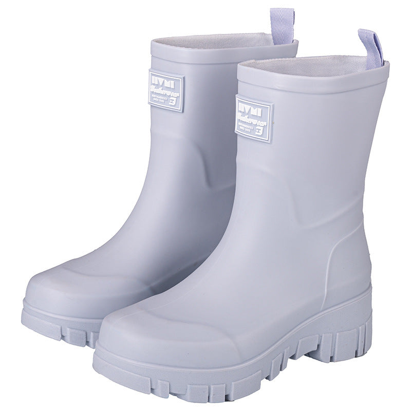 Rain shoes women's thick soles are wear-resistant and anti-wear.