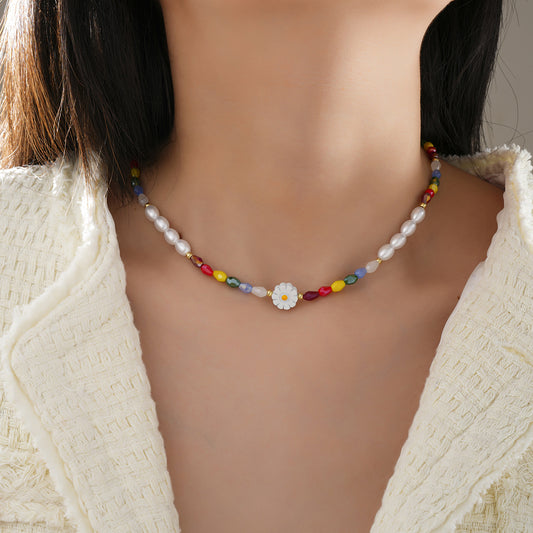 Colorful Pearl Daisy Necklace