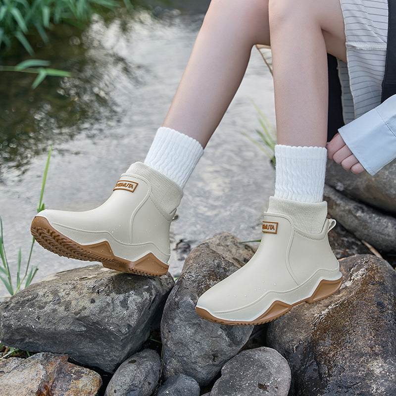 Short tube couple integrated cotton rain shoes