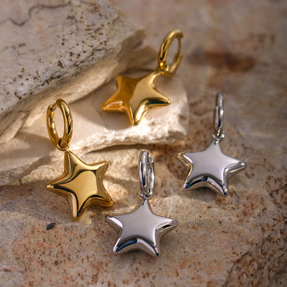 Three-dimensional five-pointed star earrings