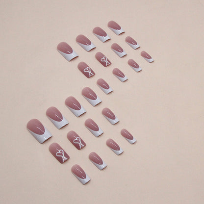 Minimalist White Heart Square Fake Nails