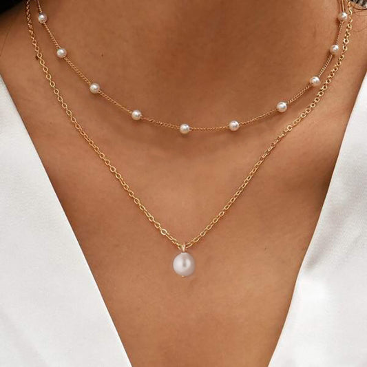 French baroque pearl necklace