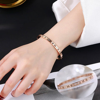 Roman numerals bracelet fashion