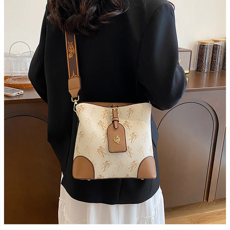 Bucket bag shoulder messenger bag women