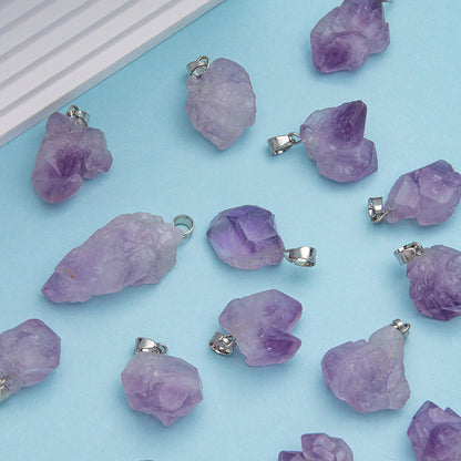 Irregular crystal amethyst tooth flower pendant