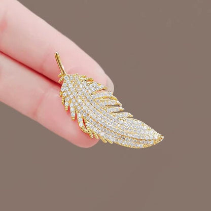 Temperament full diamond feather brooch