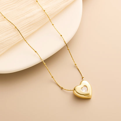 Love shape titanium steel necklace