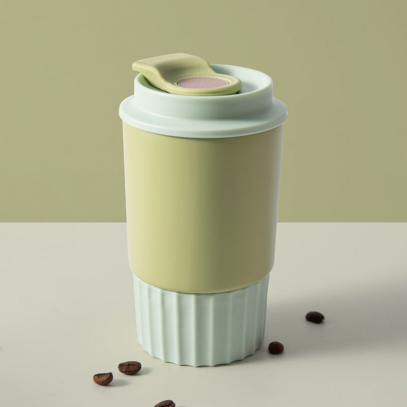 Solid color direct drinking coffee cup