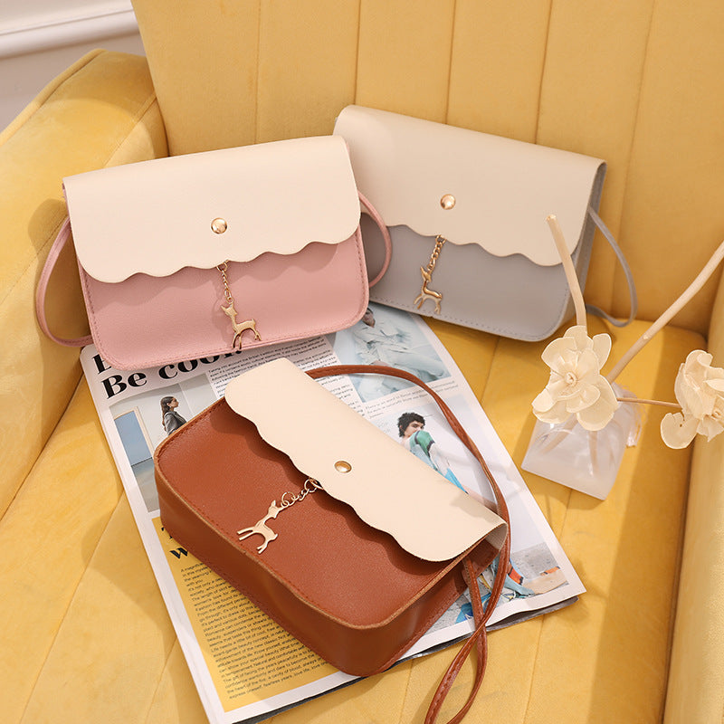 Wholesale fashion messenger bag versatile