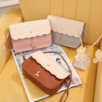 Wholesale fashion messenger bag versatile