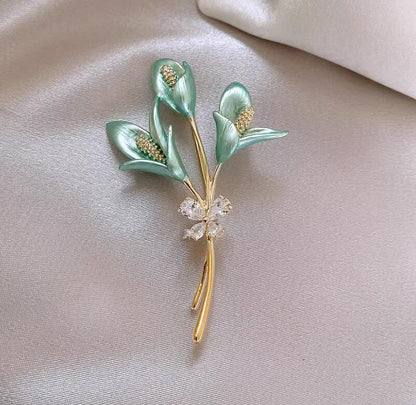 Lily Flower Butterfly Brooch