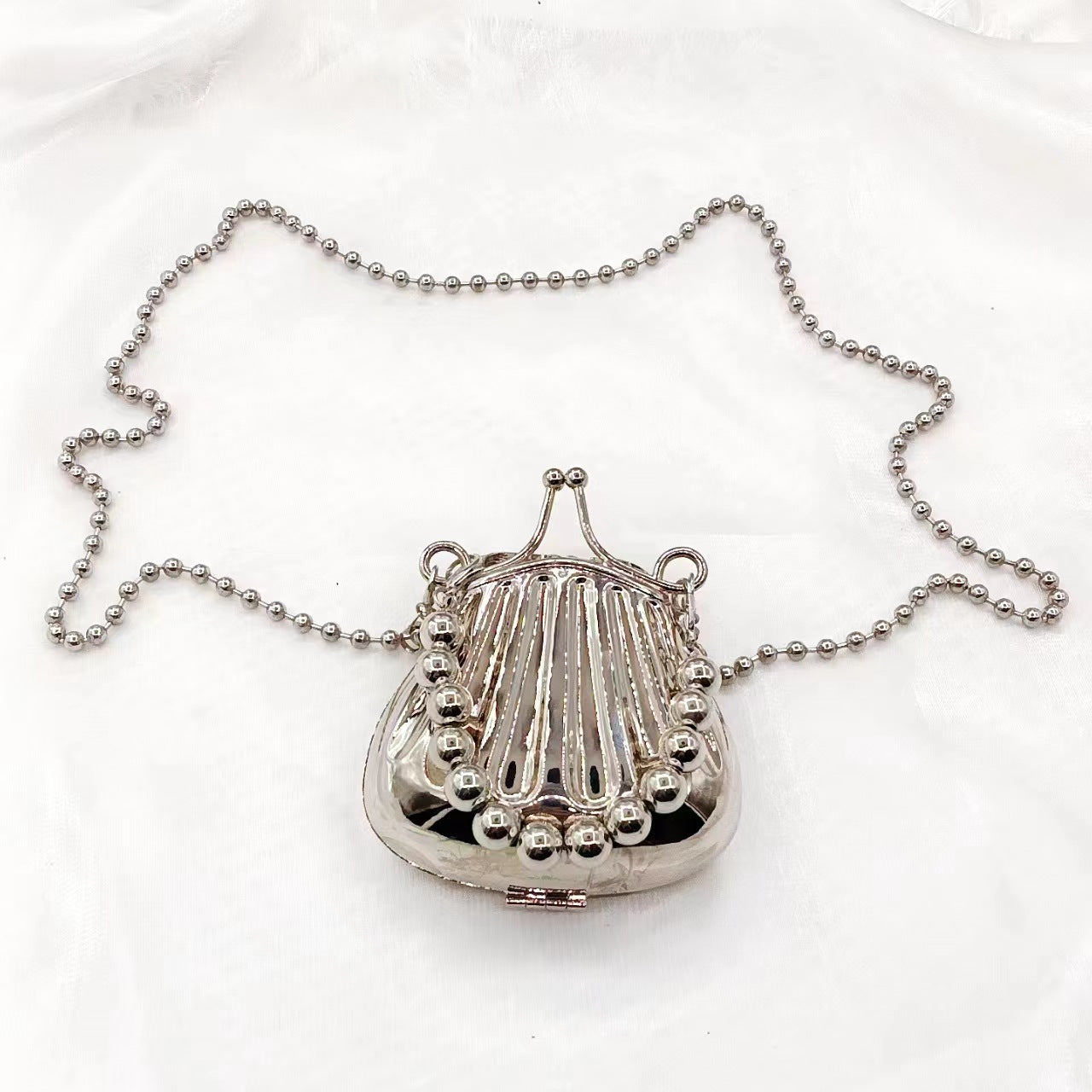 Mini Pearl Chain Handbag