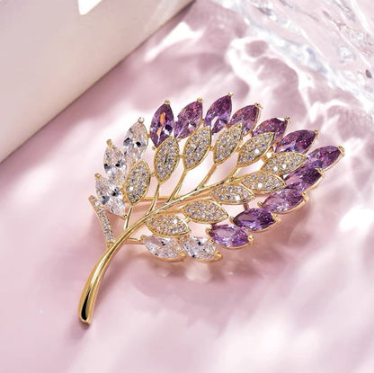 Flash diamond hollow leaf brooch