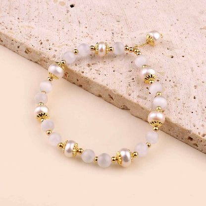 Freshwater pearl Flower natural stone jewelry bracelet.